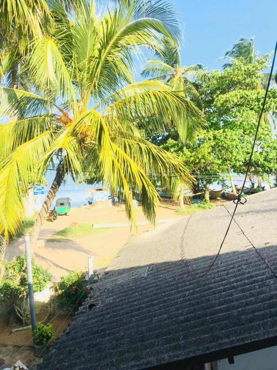 Sunrise Guest House & Restaurant Tangalle Exterior foto